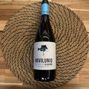 VINO ALBARIÑO NOVILUNIO